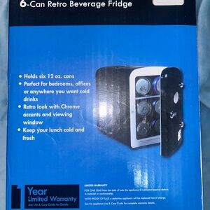 Kenmore 6-Can Retro Beverage mini Fridge in Black
